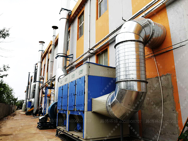 威?？巳R特焊接排煙除塵系統(tǒng)治理工程順利竣工