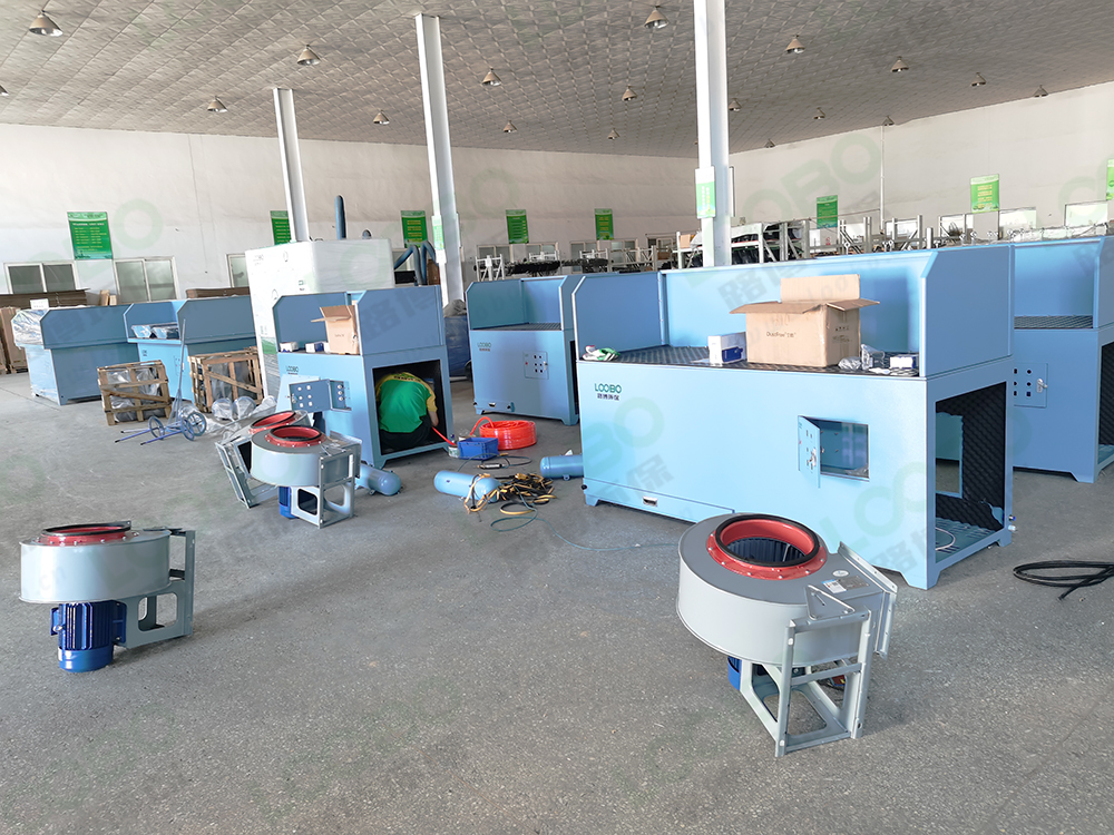 打磨除塵設備.jpg 打磨除塵設備.jpg