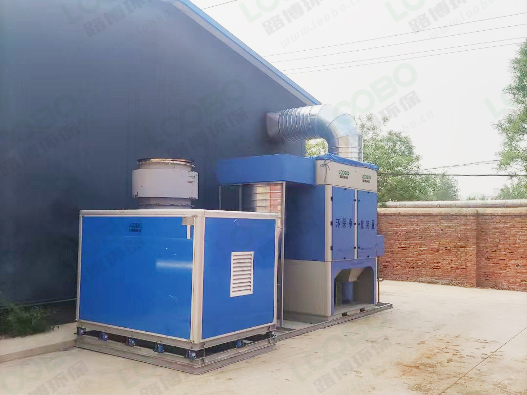 中央煙塵凈化系統(tǒng)-焊接實訓室案例.jpg 中央煙塵凈化系統(tǒng)-焊接實訓室案例.jpg