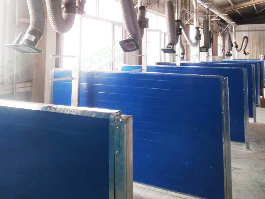 中央煙塵凈化系統(tǒng)-焊接實訓室案例 (2).jpg 中央煙塵凈化系統(tǒng)-焊接實訓室案例 (2).jpg