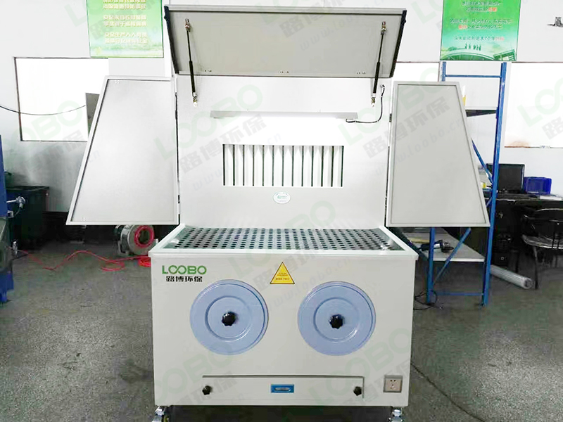 一文了解打磨除塵工作臺(tái)的9大優(yōu)勢(shì)特點(diǎn) (3).jpg 一文了解打磨除塵工作臺(tái)的9大優(yōu)勢(shì)特點(diǎn) (3).jpg