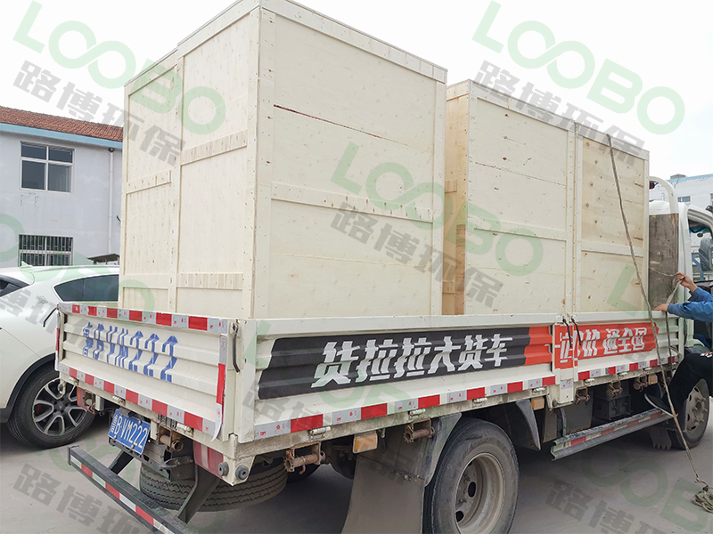 卓越品質(zhì)！移動(dòng)式焊煙凈化器助您遠(yuǎn)離焊煙污染，讓環(huán)保更簡(jiǎn)單！